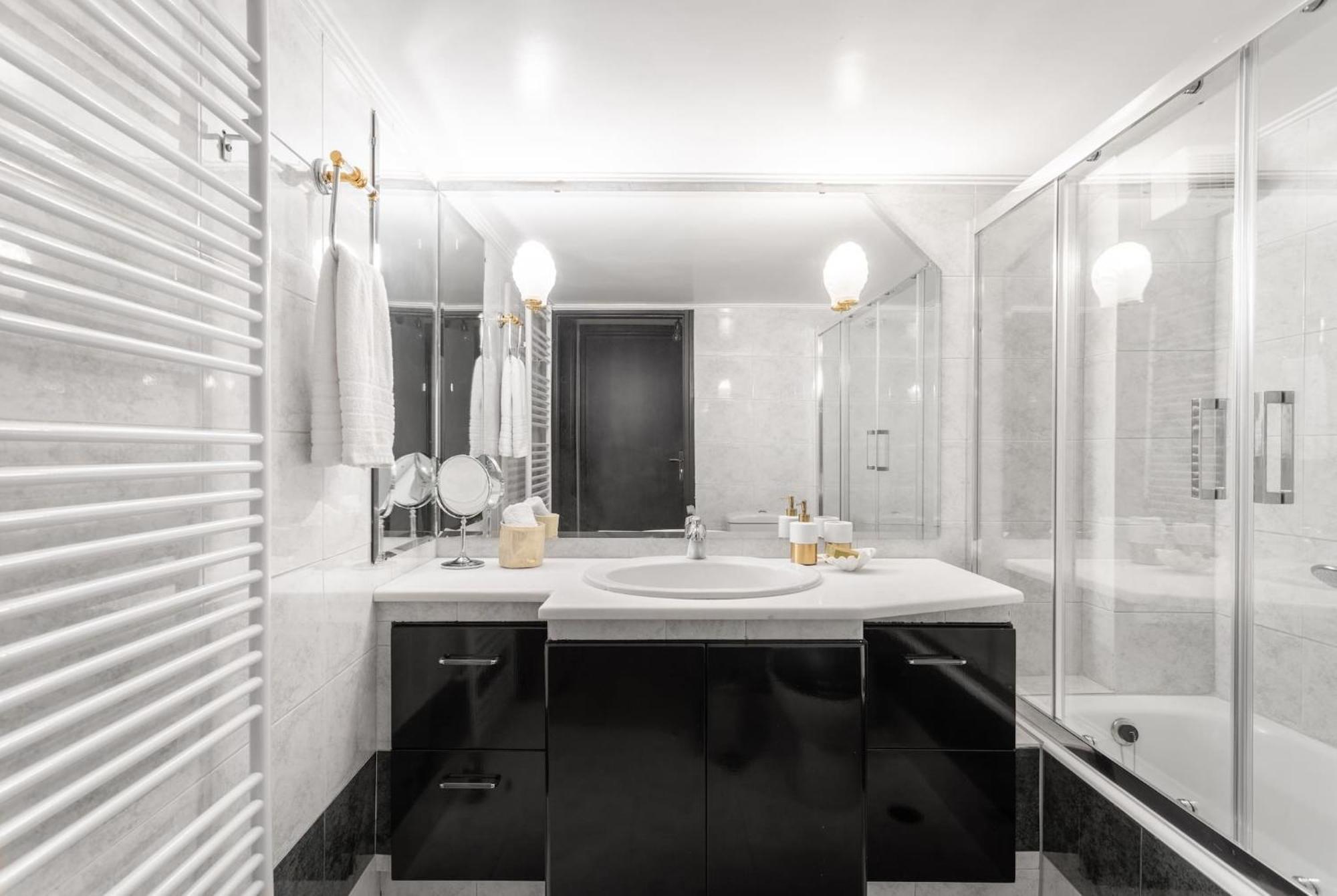 Fresh Detailed Stylish Apartment At Acropolis Atenas Exterior foto